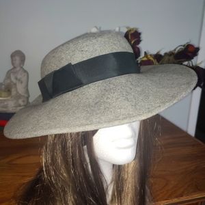 IMPORTINA WOMENS HAT!